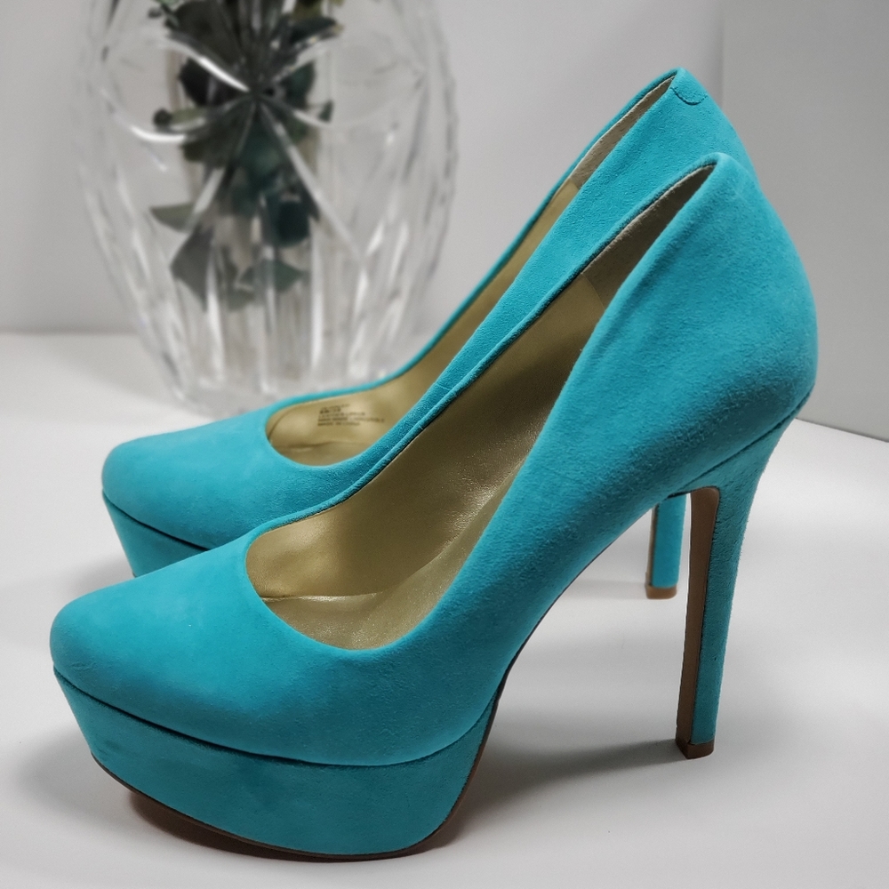 JESSICA SIMPSON WALEO KIDSUEDE PLATFORM PUMP SZ 9